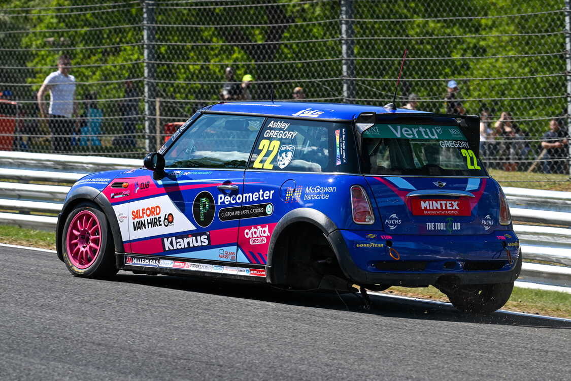 Brands Hatch Indy 2025 - Race Day 2