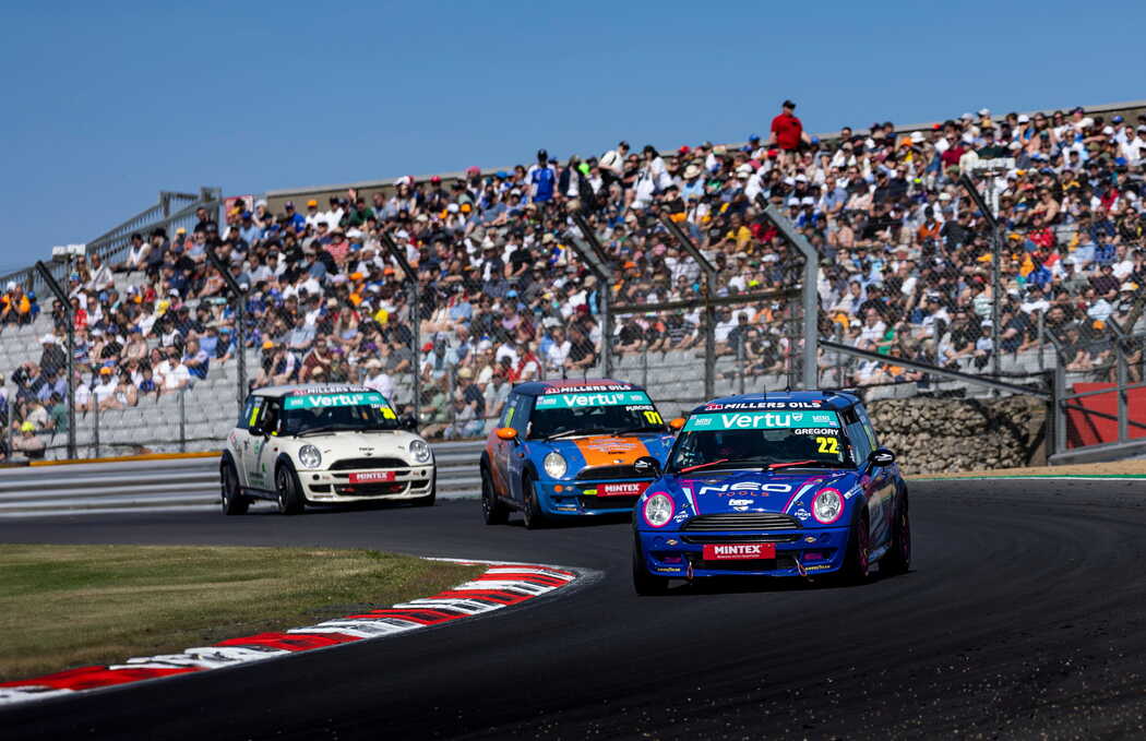 Brands Hatch Indy 2025 - Race Day 2