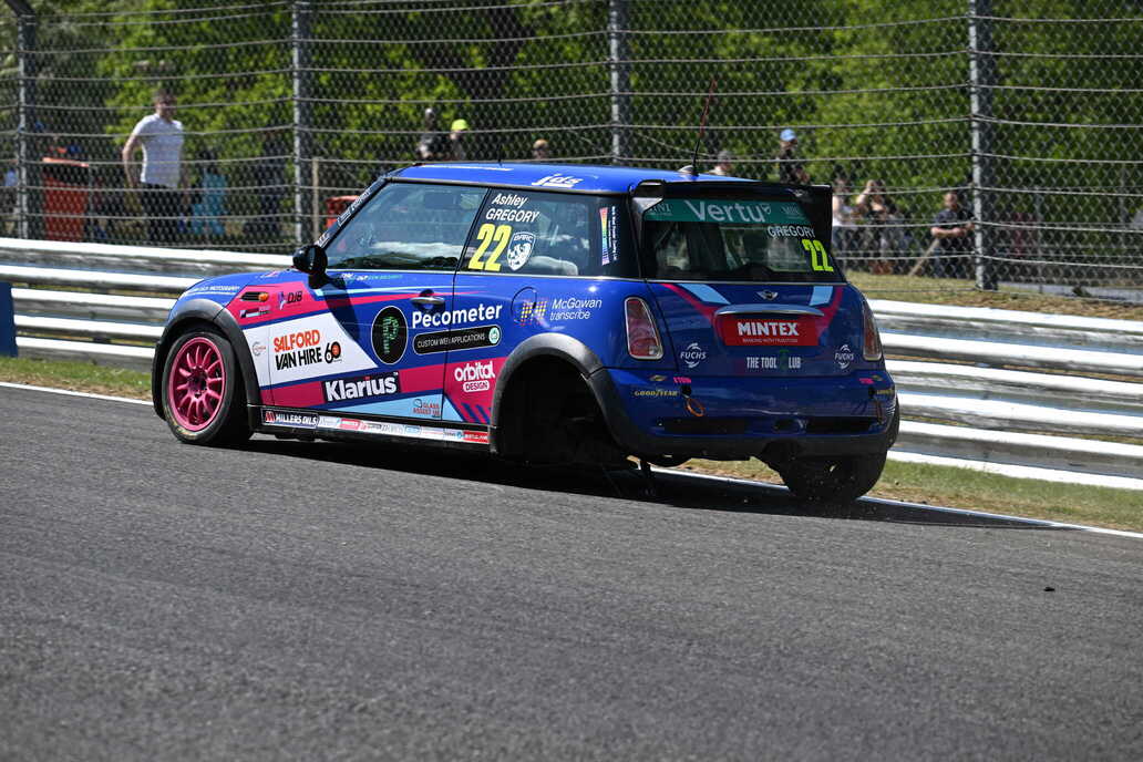 Brands Hatch Indy 2025 - Race Day 2