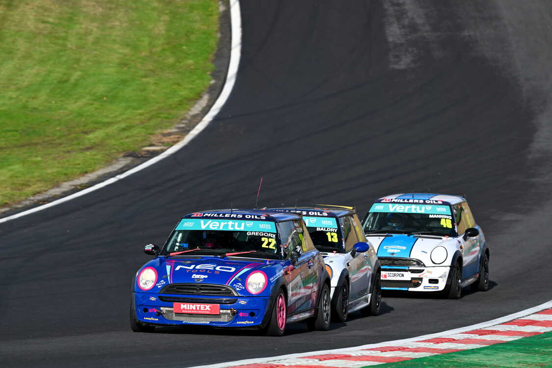 Brands Hatch Indy 2025 - Race Day 7