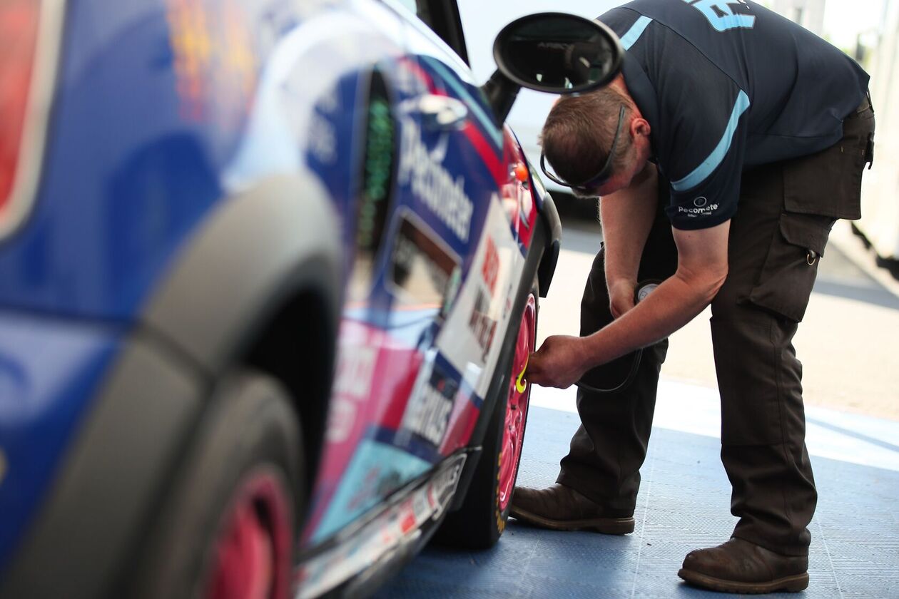 Croft 2025 - Race Day 4