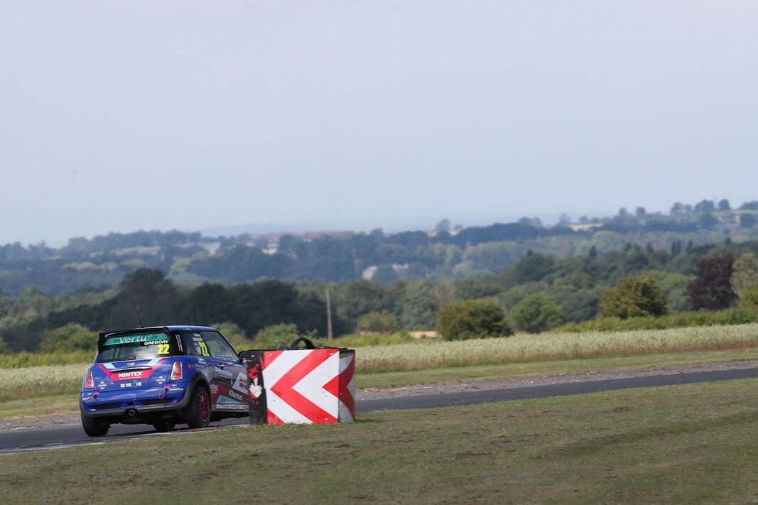 Croft 2025 - Race Day 4