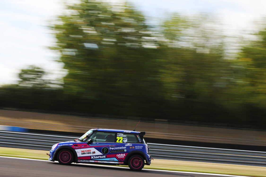 Donington 2025 - Race Day 5