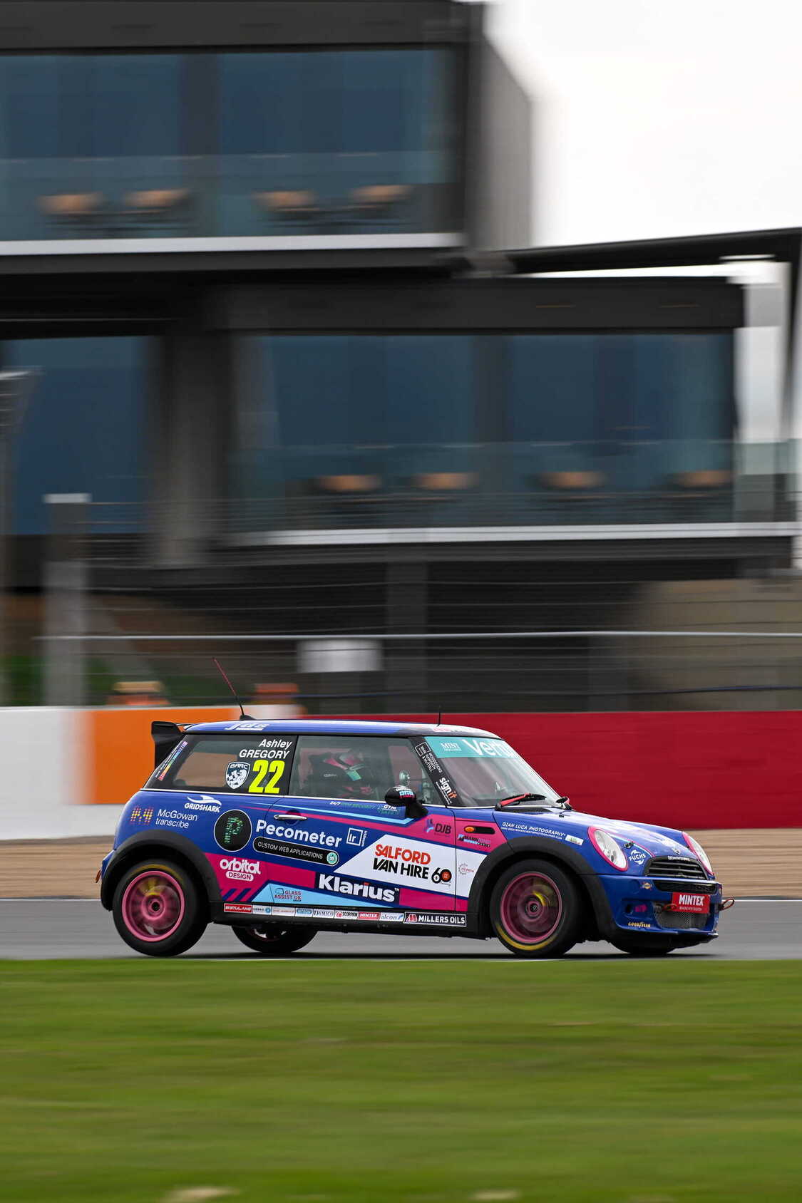 Silverstone 2025 - Race Day 6