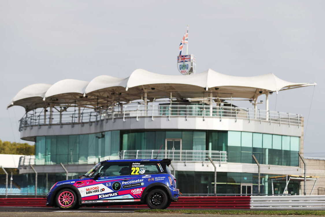 Silverstone 2025 - Race Day 6