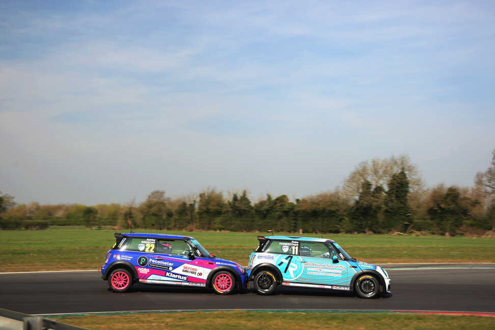 Snetterton 300 2025 - Race Day 1